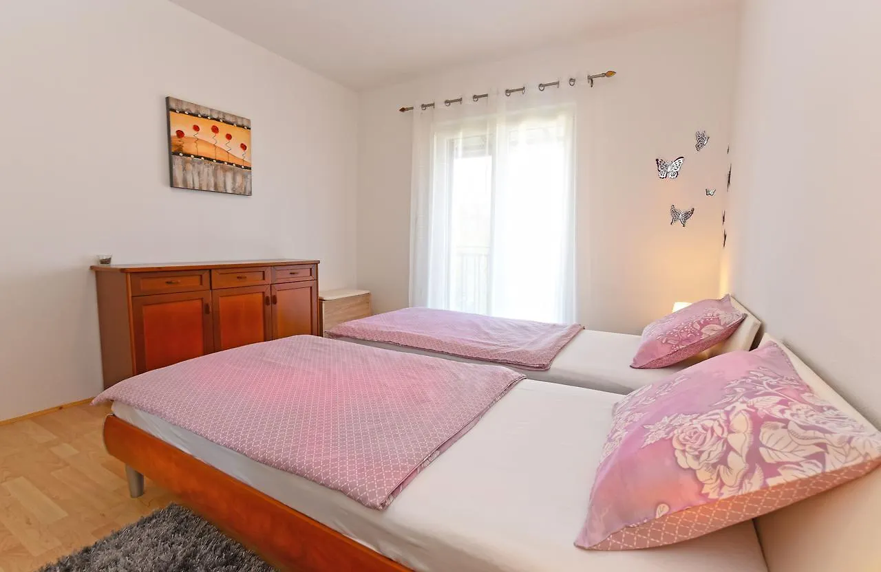 Apartment Monfiorenzo 1551 Rovinj