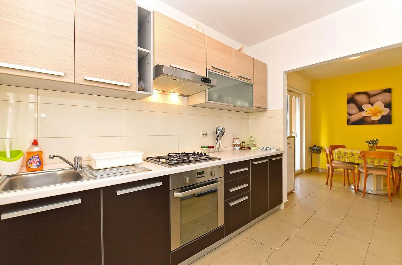 Apartment Monfiorenzo 1551 Rovinj