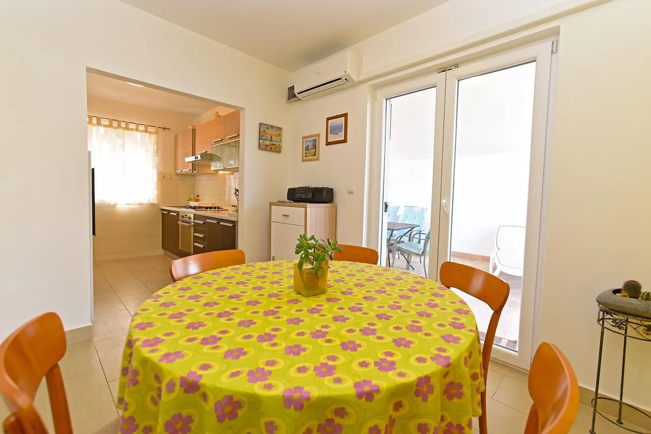 Apartment Monfiorenzo 1551 Rovinj